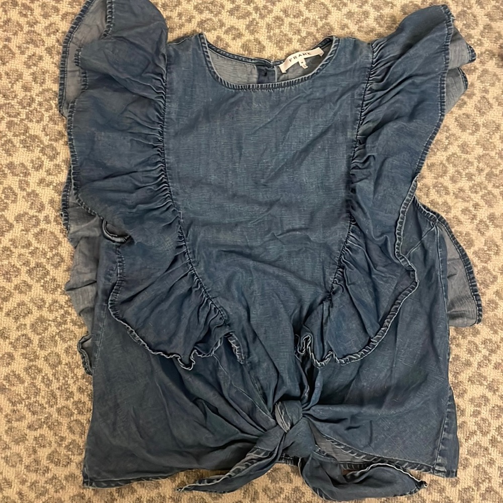 FRAME Knot ruffles button back chambray denim top size Medium